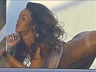 Rihanna しなければならない 見る: 