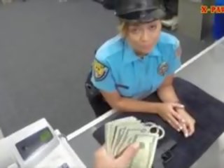 Diva Security Officer Fucking With Pawn Man To Earn Money